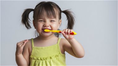 WHAT TO LOOK FOR IN A TOOTHPASTE FOR KIDS WHAT TO LOOK FOR IN A TOOTHPASTE FOR KIDS