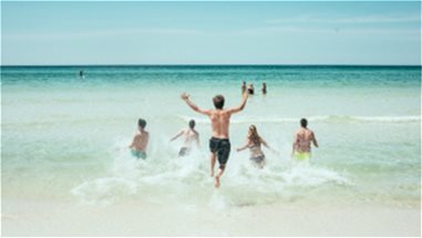 HOW TO BEAT THE HEAT HOW TO BEAT THE HEAT